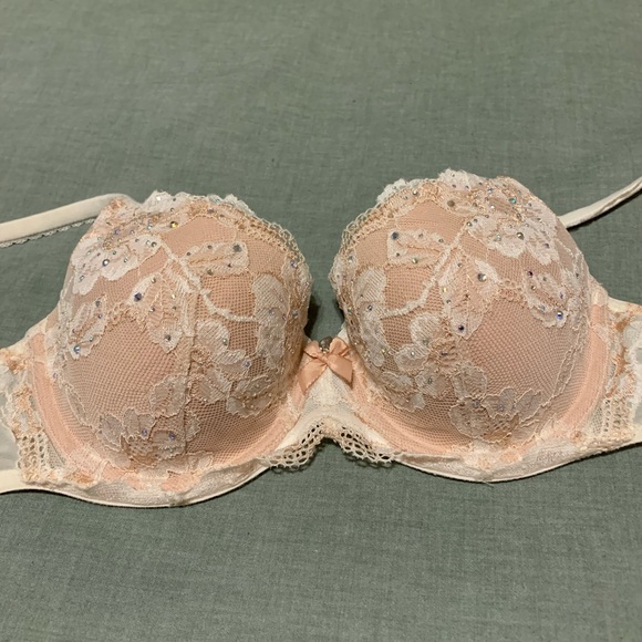 💕Body by Victoria LIGHTLY LINED Demi Bra💕 - Picture 6 of 10